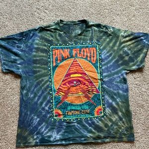Urban Outfitters Graphic Tee - Pink Floyd